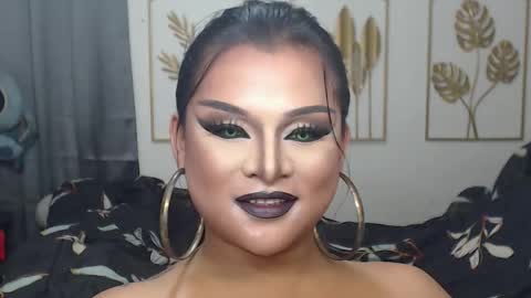 Snapshot of yourtrannyqueenxxx chatting on December 3, 2025, 10:19 pm Anastacia Grey online show from December 3, 2025, 10:19 pm