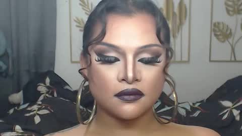 Snapshot of yourtrannyqueenxxx chatting on December 21, 2025, 10:17 pm Anastacia Grey online show from December 21, 2025, 10:17 pm