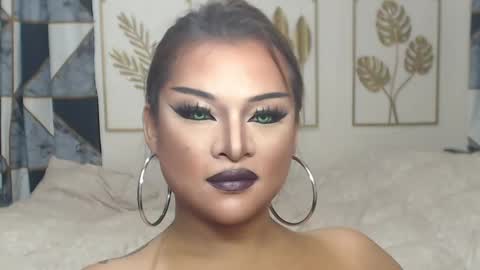 Anastacia Grey  online show from May 21, 2026, 11:45 pm