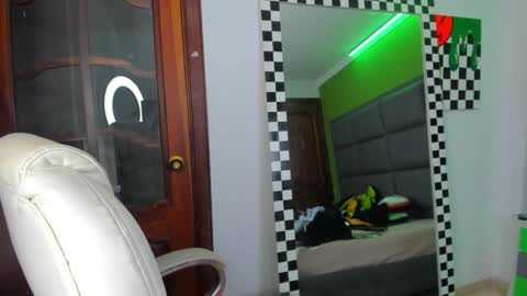 GI online show from September 10, 2025, 6:13 am