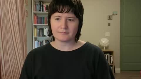 Rose Noire online show from March 5, 2026, 7:21 pm