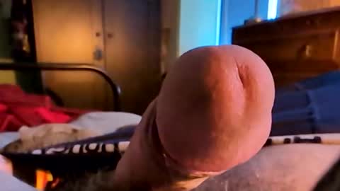 Beautiful daydream online show from April 1, 2026, 12:50 pm