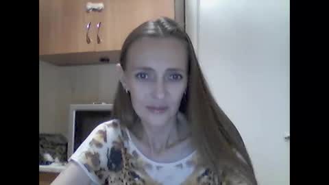 Youur light online show from November 23, 2025, 8:52 pm