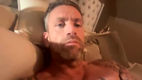 Snapshot of youwantus69 chatting on October 9, 2025, 6:17 pm You want us 69 online show from October 9, 2025, 6:17 pm