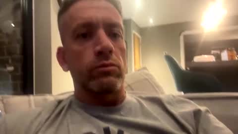 Snapshot of youwantus69 chatting on October 28, 2025, 6:06 am You want us 69 online show from October 28, 2025, 6:06 am