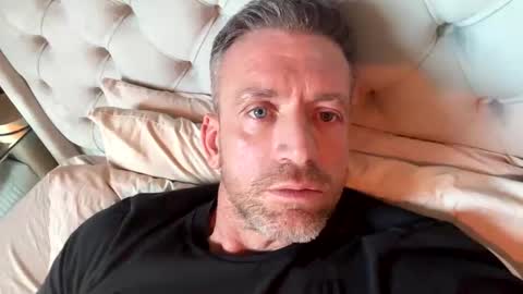 Snapshot of youwantus69 chatting on February 28, 2026, 1:01 pm You want us 69 online show from February 28, 2026, 1:01 pm