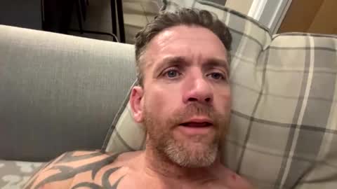 Snapshot of youwantus69 chatting on March 4, 2026, 5:57 am You want us 69 online show from March 4, 2026, 5:57 am