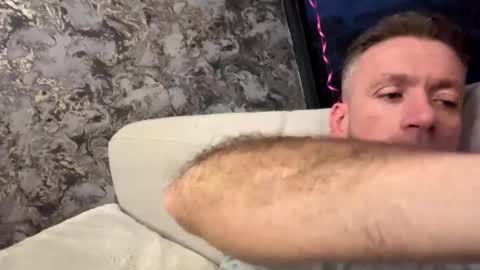 Snapshot of youwantus69 chatting on March 9, 2026, 6:06 am You want us 69 online show from March 9, 2026, 6:06 am