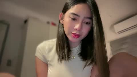 YowgineTheGreat online show from October 14, 2025, 2:18 pm