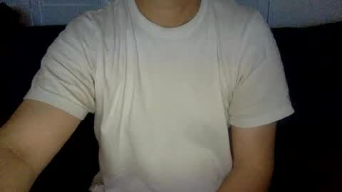 yque online show from December 14, 2025, 3:50 pm