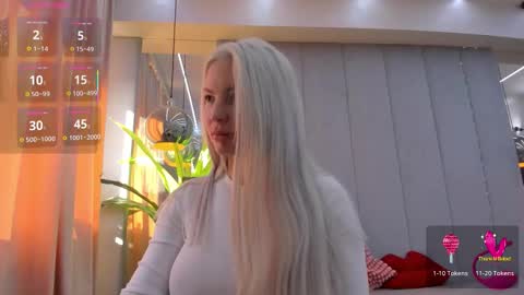 Crazy P online show from November 1, 2025, 6:59 am