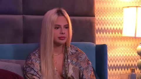 Foxie online show from October 5, 2025, 3:16 am