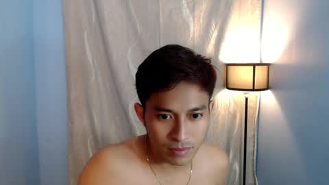 Snapshot of ytleo chatting on July 25, 2026, 5:49 am ytleo online show from July 25, 2026, 5:49 am