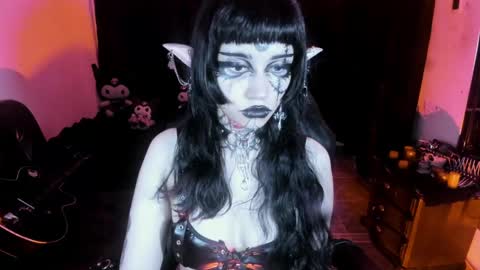 Snapshot of yueeclipsa chatting on April 29, 2026, 5:44 am Yue Eclipsa online show from April 29, 2026, 5:44 am