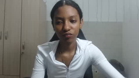 YUKARI online show from October 7, 2025, 1:58 am