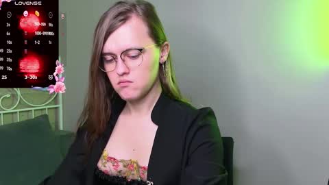 Snapshot of yukodiva chatting on November 27, 2025, 3:25 pm Yuko online show from November 27, 2025, 3:25 pm