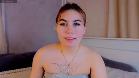 Amy Novak online show from December 5, 2025, 11:08 am