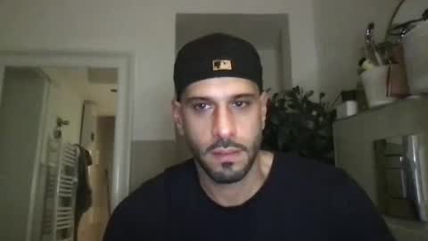 yul53 online show from October 7, 2025, 6:49 pm