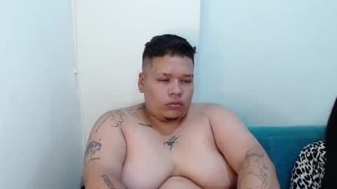 yul and val couple online show from October 24, 2025, 2:52 am