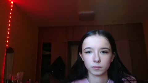 Yuliia online show from April 22, 2026, 6:38 am