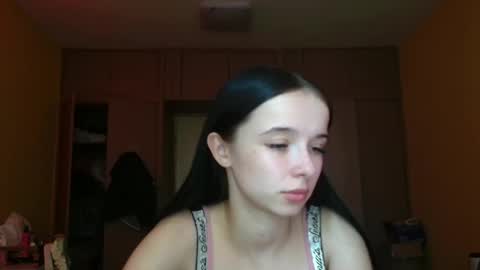 Yuliia online show from April 24, 2026, 1:02 pm