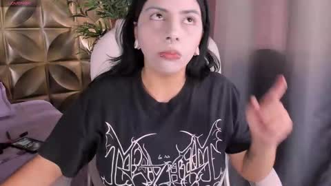 Snapshot of yumeko_jabami chatting on October 20, 2025, 6:41 pm YUMEKO online show from October 20, 2025, 6:41 pm