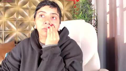 Snapshot of yumeko_jabami chatting on October 28, 2025, 12:09 pm YUMEKO online show from October 28, 2025, 12:09 pm