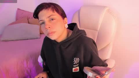 Snapshot of yumeko_jabami chatting on November 17, 2025, 12:33 pm YUMEKO online show from November 17, 2025, 12:33 pm