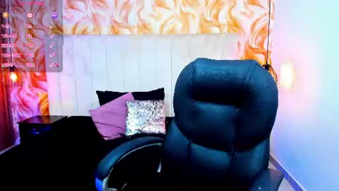 Snapshot of yumeko_michael chatting on August 7, 2026, 8:33 pm yumeko_michael online show from August 7, 2026, 8:33 pm