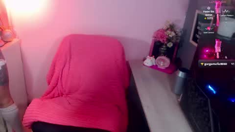 Snapshot of yumekojabami_ chatting on July 11, 2026, 10:22 pm Yumeko online show from July 11, 2026, 10:22 pm