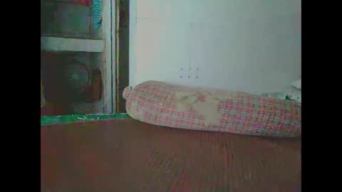 yumi123_ online show from October 3, 2025, 12:40 am