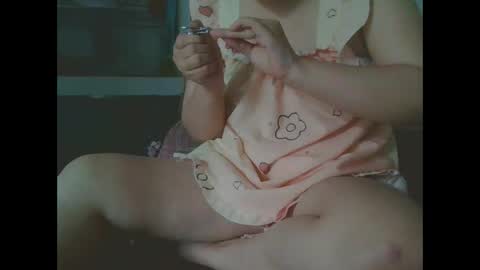 yumi123_ online show from November 27, 2025, 1:07 am