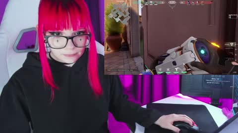 Yumi 3 online show from December 2, 2024, 4:42 pm