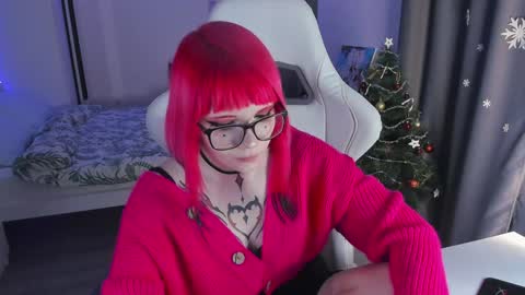 Yumi 3 online show from December 23, 2024, 8:25 pm