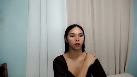 Snapshot of yumiexx chatting on July 3, 2026, 10:21 am CALL ME YUMLEXX online show from July 3, 2026, 10:21 am