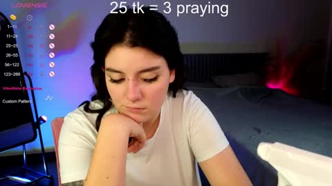 YumemiyaYumi online show from December 18, 2024, 12:21 am