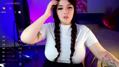 YumemiyaYumi online show from February 7, 2025, 10:30 pm