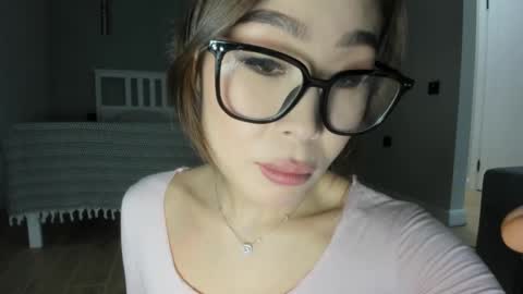 Yumi online show from January 14, 2025, 4:08 pm