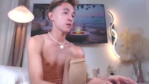 Justine online show from January 5, 2025, 10:08 pm