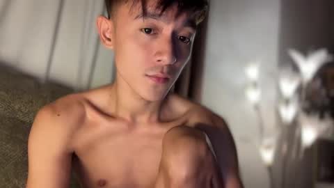 Justine online show from March 11, 2026, 3:29 pm