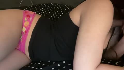 Snapshot of yummyybby chatting on March 17, 2026, 2:38 am yummyybby online show from March 17, 2026, 2:38 am