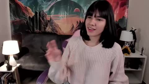 Yuna online show from October 15, 2025, 12:05 pm