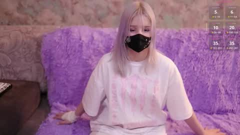 Yuna online show from March 5, 2026, 9:22 pm