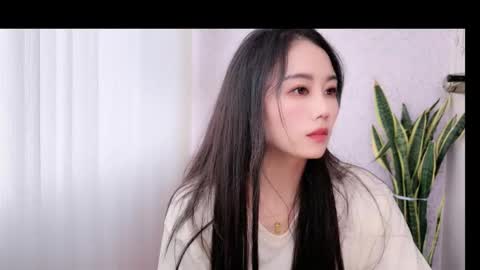 YunEr online show from October 7, 2025, 5:37 am