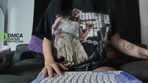 ELITA online show from April 21, 2026, 4:52 am