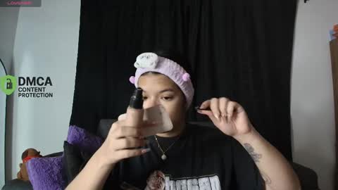 ELITA online show from April 22, 2026, 4:48 am