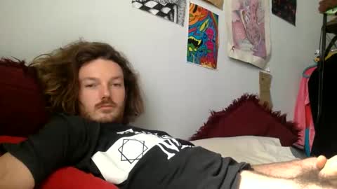 yunggeezer online show from September 25, 2025, 1:42 am