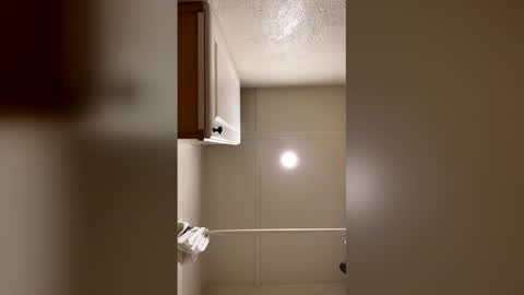 yungstudbev online show from March 17, 2026, 3:55 am