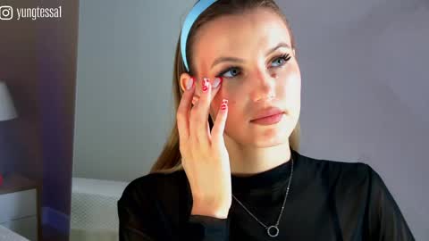 Tessa online show from May 25, 2026, 6:36 pm