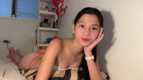 yuri online show from November 21, 2025, 3:22 pm